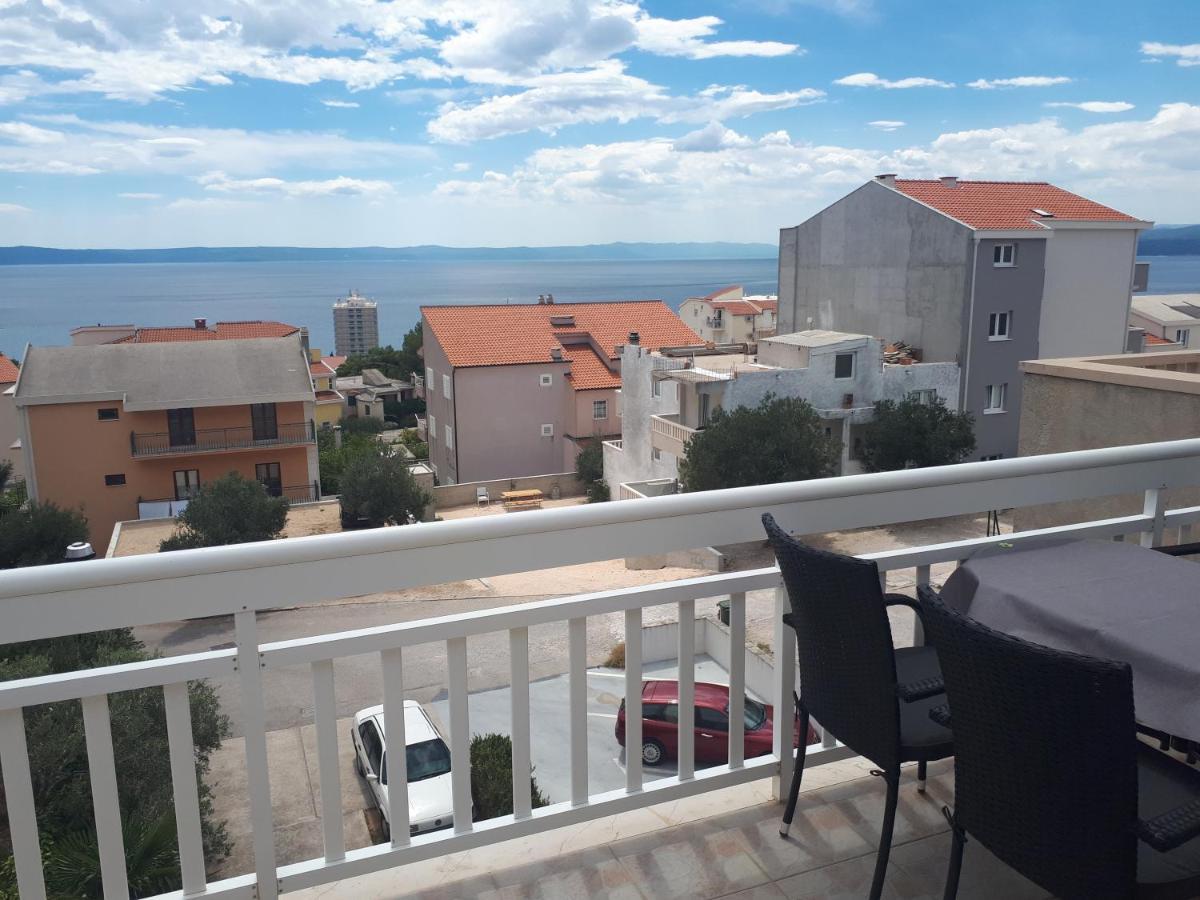 Apartments Sophie Макарска Экстерьер фото